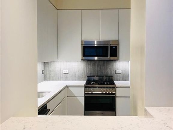 2nd image of 305 E 63rd St APT 4D