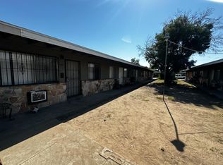 402 S Dearing Ave, Fresno, CA 93702