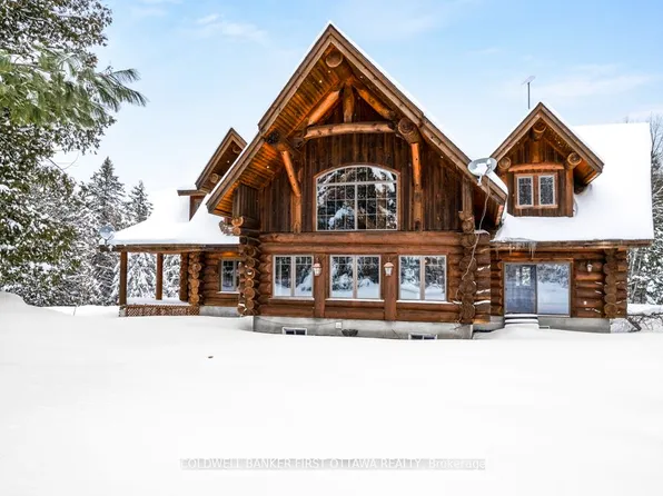 2467 Darling Rd, Lanark Highlands, ON K0A 1P0