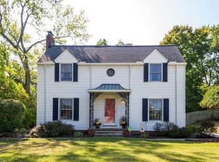 7116 Buskirk Blvd, Independence, OH 44131