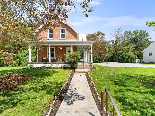 21 Francis St E, Kawartha Lakes, ON K0M 1N0
