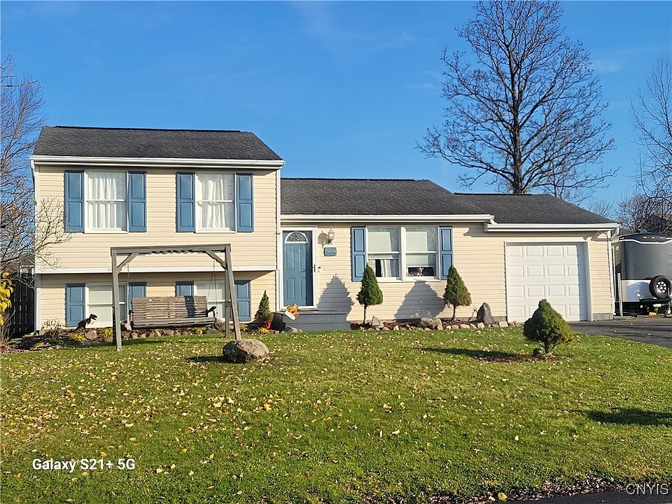 1st image of 7804 Anadale Ln