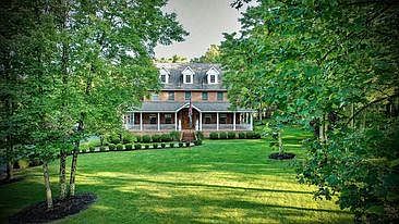 1st image of 40 Forest Ln