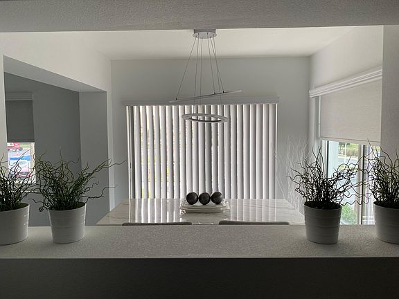 5th image of 8600 Ridgewood Ave #3212