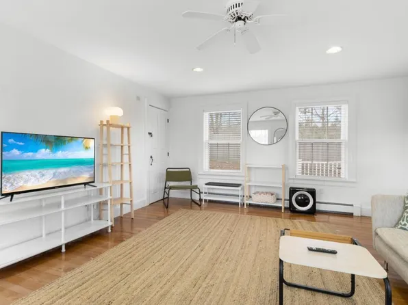 2702 Atlantic Hwy #B, Lincolnville, ME 04849