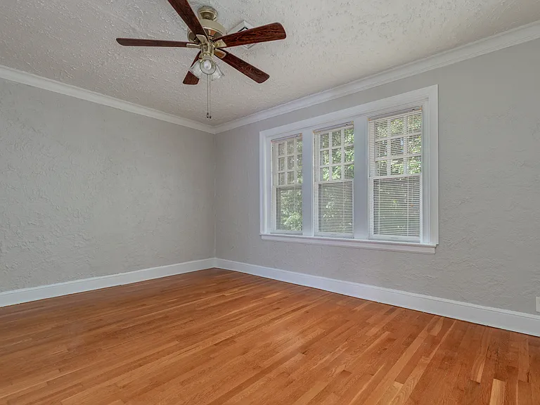 7234 Amherst Ave #2W — Photo 17