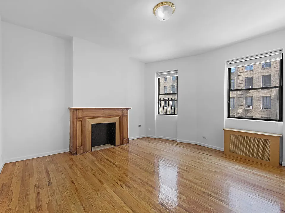 342 W 56th St #A4