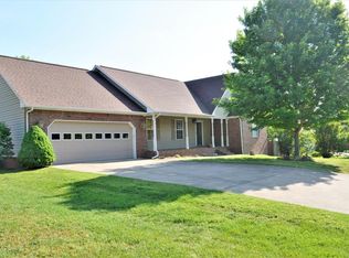 1211 W Rogers Ave, Harrison, AR 72601