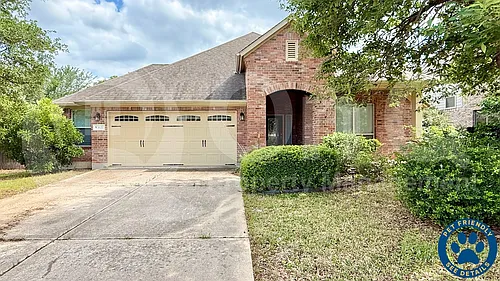 1621 Liberty Oaks Blvd Photo 1