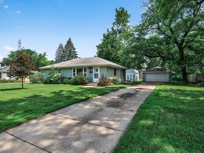 10825 Kell Ave S, Bloomington, MN, 55437