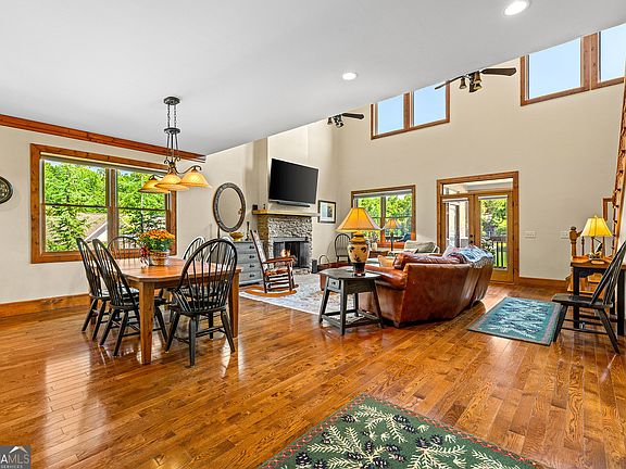 5th image of 65 Seasons View Ct