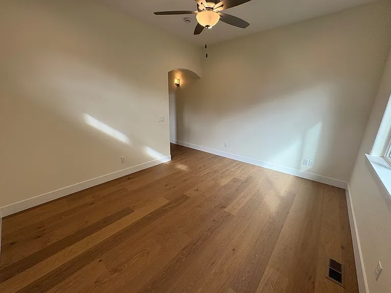 2799 NW Romancier Dr — Photo 13
