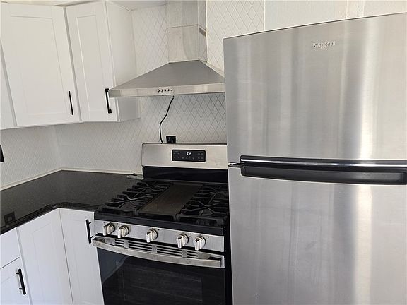 5th image of 2725 E Neal Avenue
