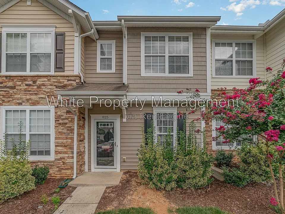 825 Gentlewinds Ct