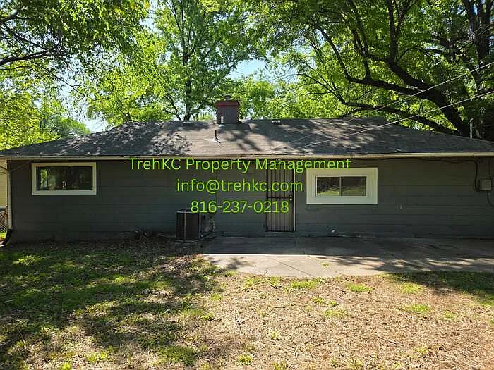 11206 Corrington Ave — Photo 11
