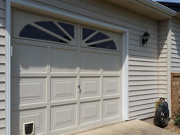4th image of 7555 Dogwood Ct