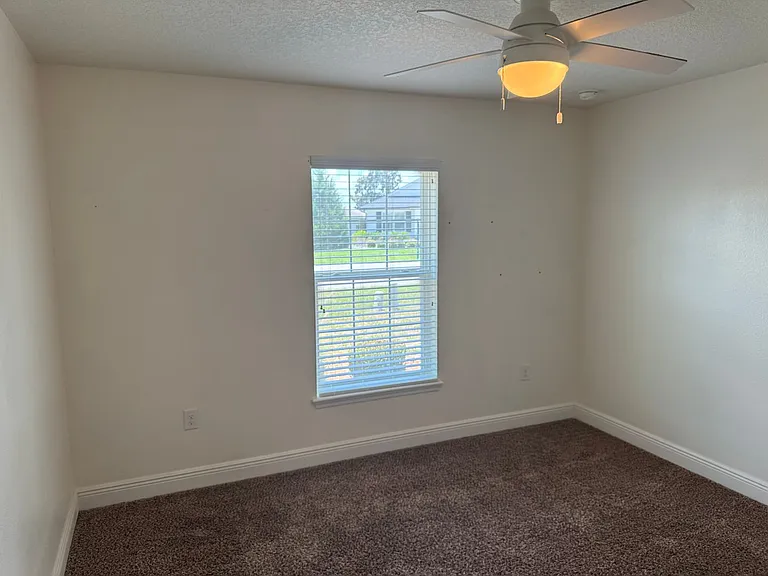 30454 Island Club Dr — Photo 25