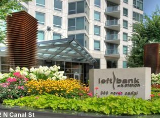 302 N Canal St #625, Chicago, IL 60606