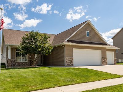 810 9th Ave NW, Byron, MN, 55920