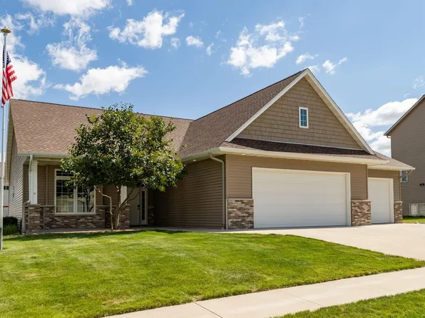 810 9th Ave NW, Byron, MN 55920