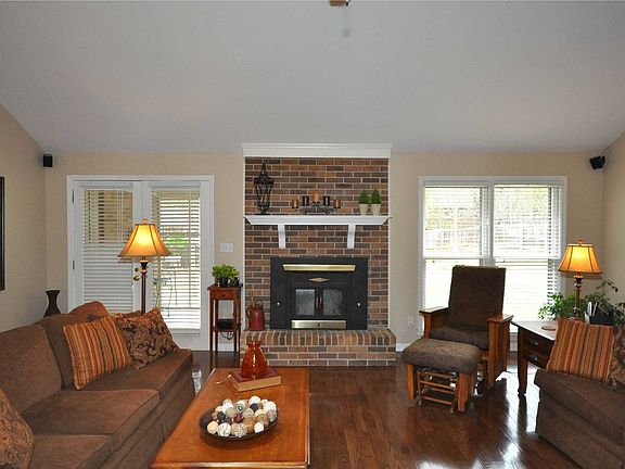 4th image of 11110 Argent Dr SE