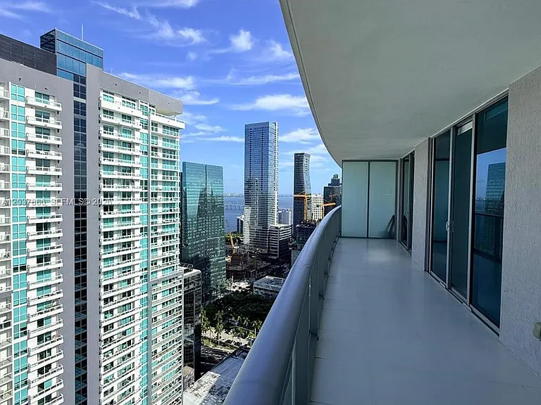 1100 S Miami Ave #3811 — Photo 1