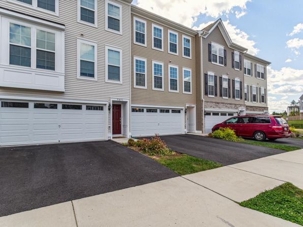 9093 Connor House Rd