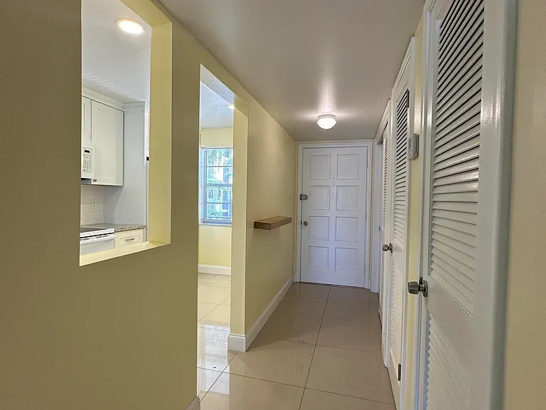 105 Paradise Harbour Blvd #209 — Photo 13