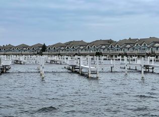 56 Marina Dr N, Manistee, MI 49660