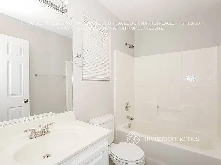 4794 Hampstead Heath Ct — Photo 13