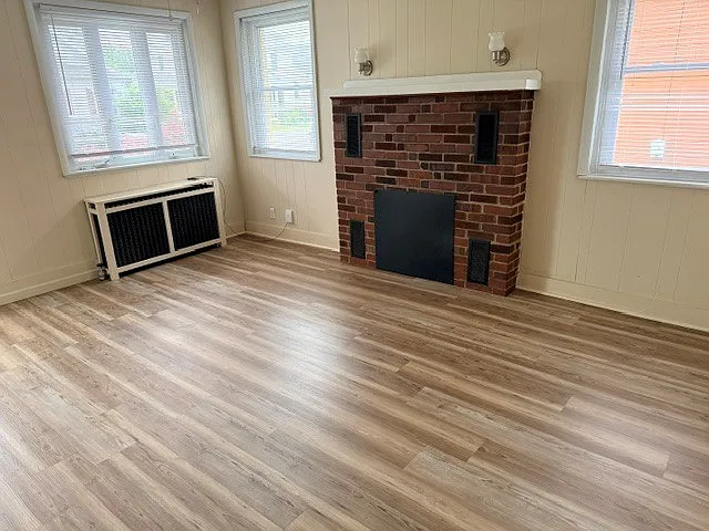 2 bed, 918 sqft, $1,200 — Photo 3
