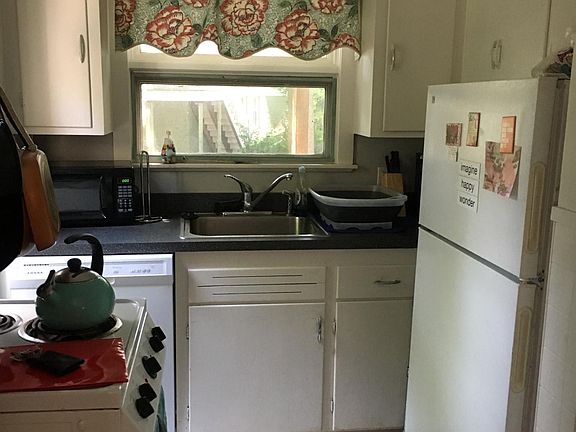 Kitchen with brand new dishwasher