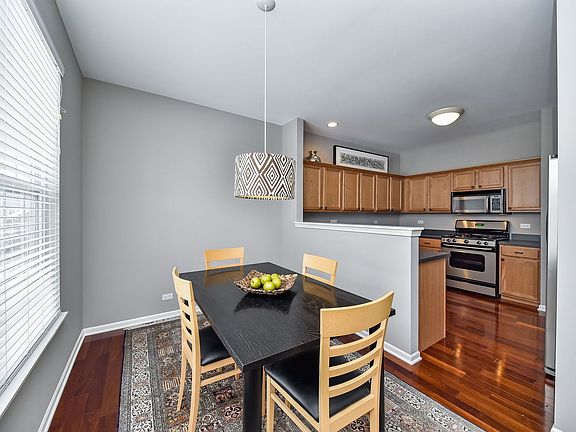 5th image of 141 W Park Ave Unit D