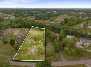 116 Angela Ln, Westmoreland, TN 37186