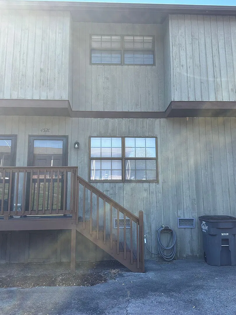 2 Bedroom / 1.5 Bath Townhouse Kingsport, TN — Photo 2
