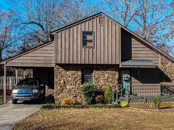 1715 Debby Dr, Paducah, KY 42003