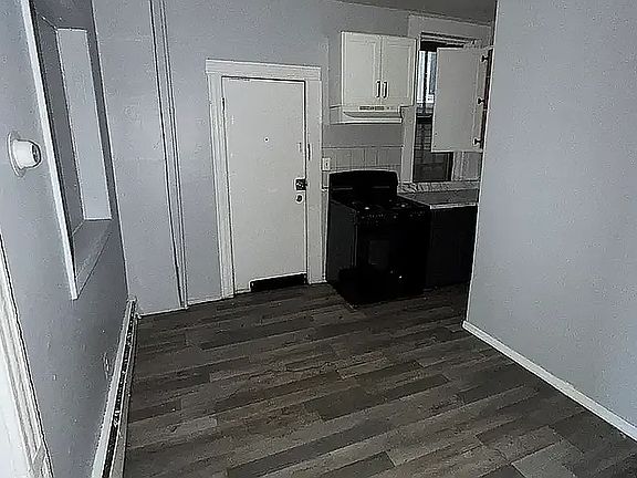 4th image of 137-139 3rd St #137-2