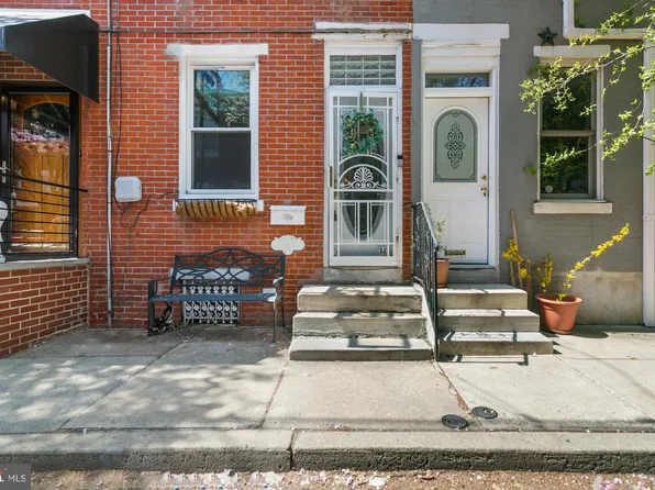 1312 S Alder St, Philadelphia, PA 19147