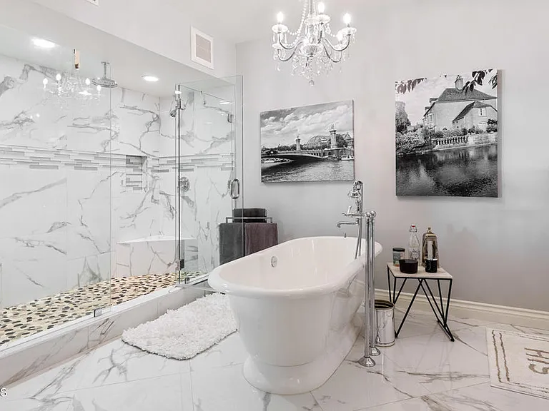 1234 E Tujunga Ave — Photo 39