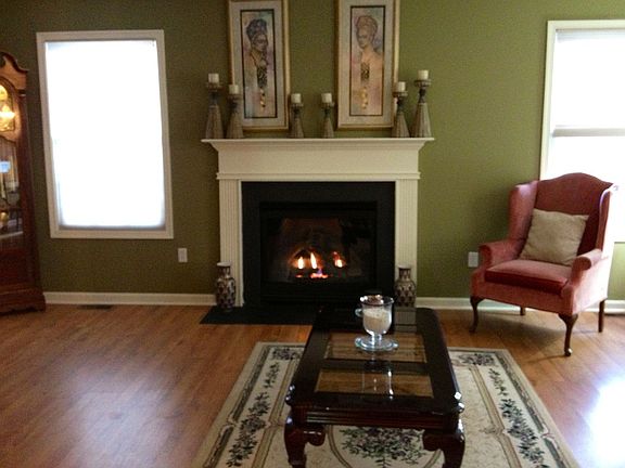 gas fireplace open living rm