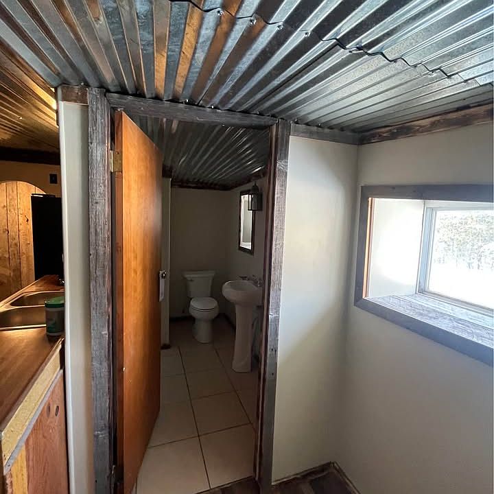1st image of 8291 County Road 612 NE #2