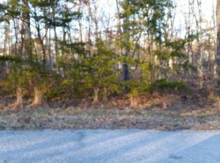 146 Walden Ridge Dr, Crossville, TN 38558