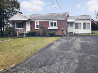 50 Tremont St, Cranston, RI 02920