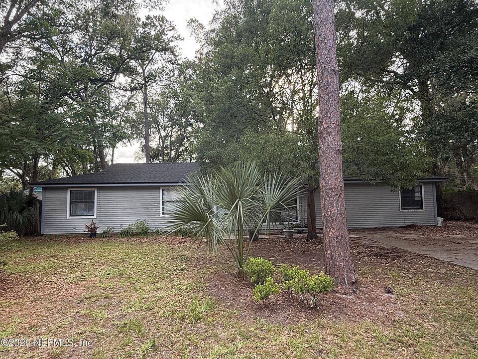2nd image of 568 San Pablo Rd N