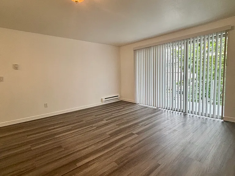 Olympic View Apartments — Photo 36