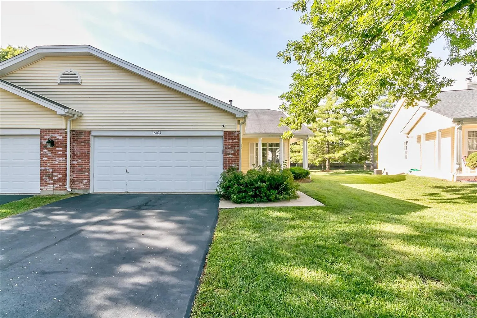 16027 Rose Wreath Ln photo 1