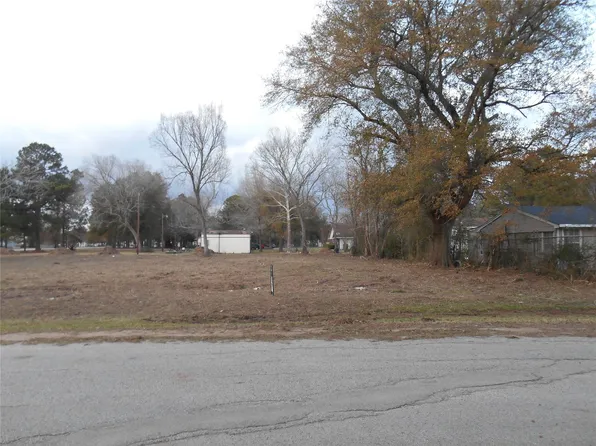711 Azalea St Lot 143-A, Waller, TX 77484