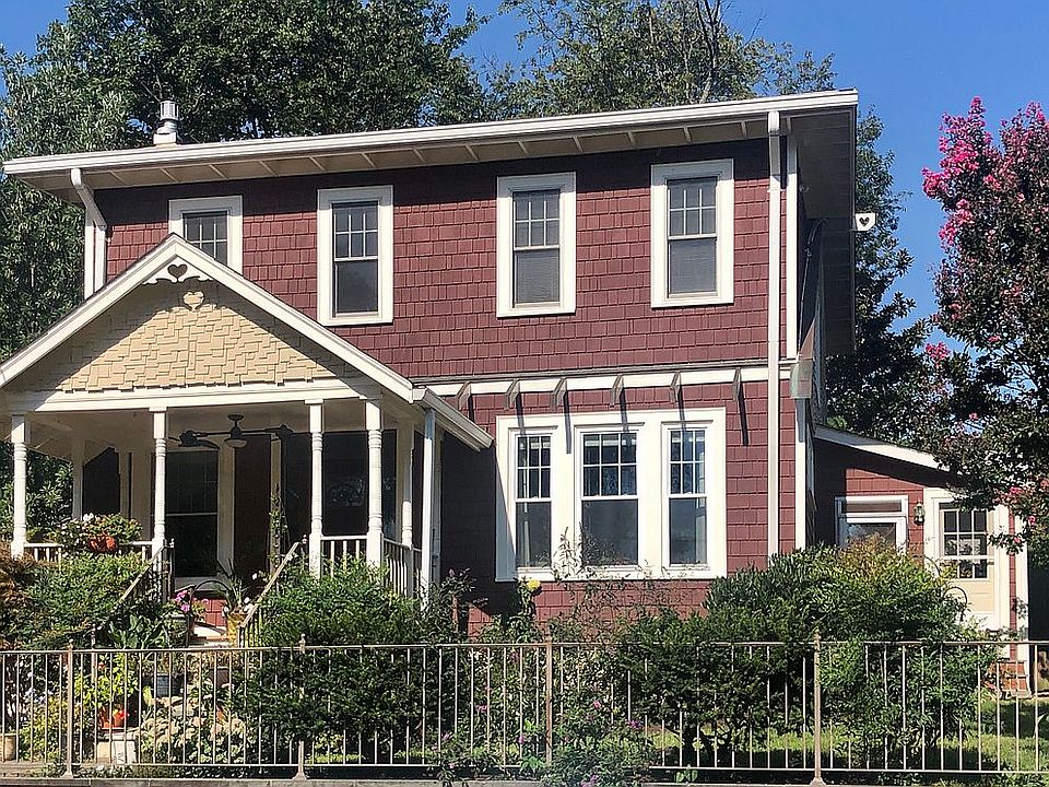 1st image of 1934 N Woodrow St