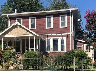 1934 N Woodrow St, Arlington, VA 22207