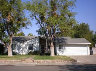 4825 F Pkwy, Sacramento, CA 95823